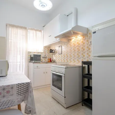 Neos Kosmos Metro St 1 Bedrm 3 Pers Flat By Mps * Athens